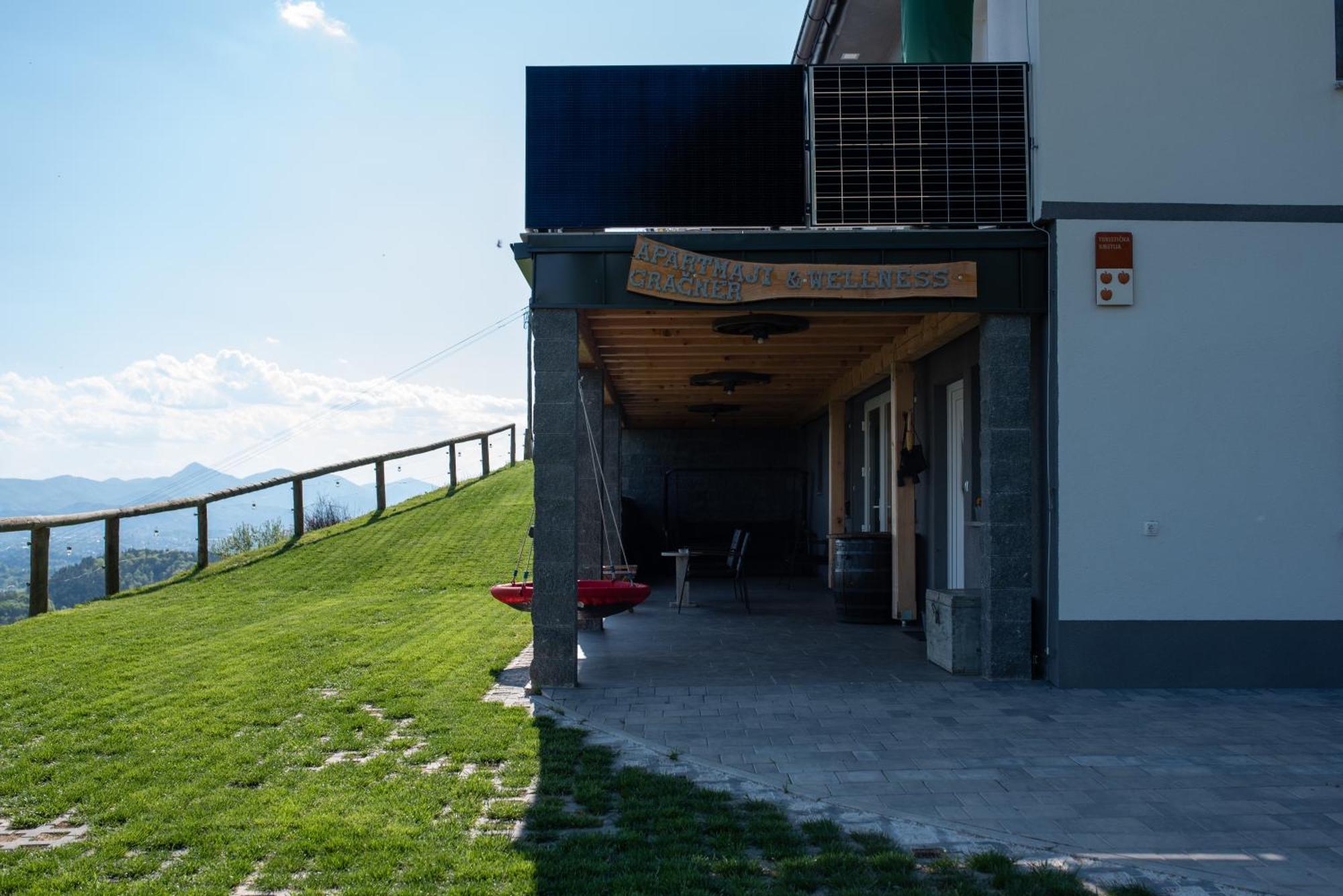 Apartmaji Gracner Dramlje Exterior photo